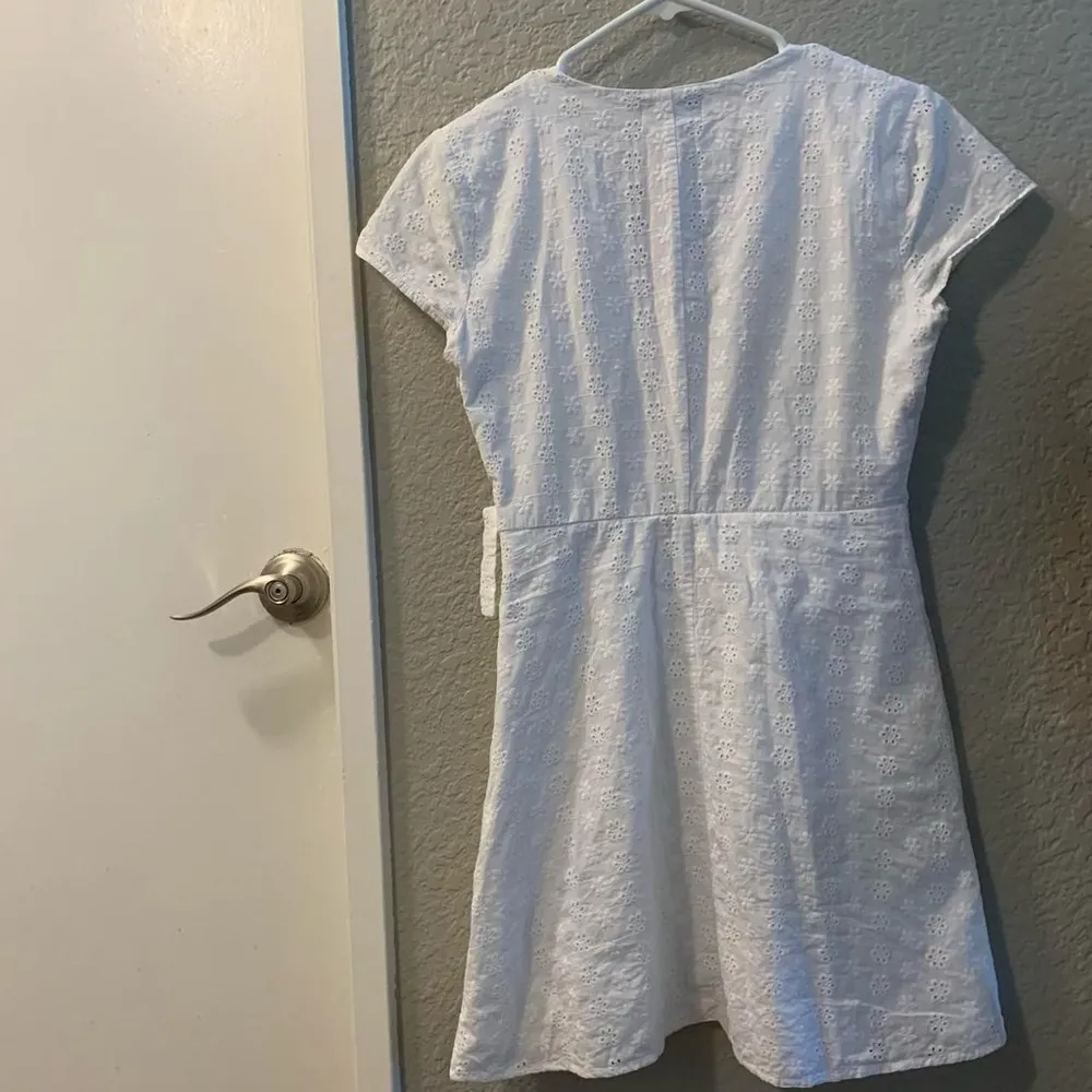 White eyelet wrapped mini dress - Image 5