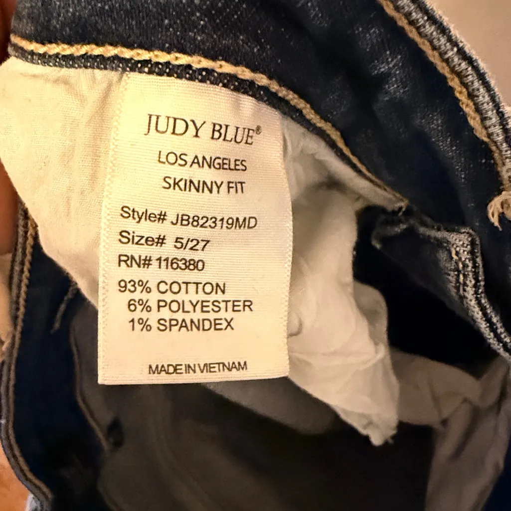 Judy Blue Skinny Fit Button Up Jeans - Image 7