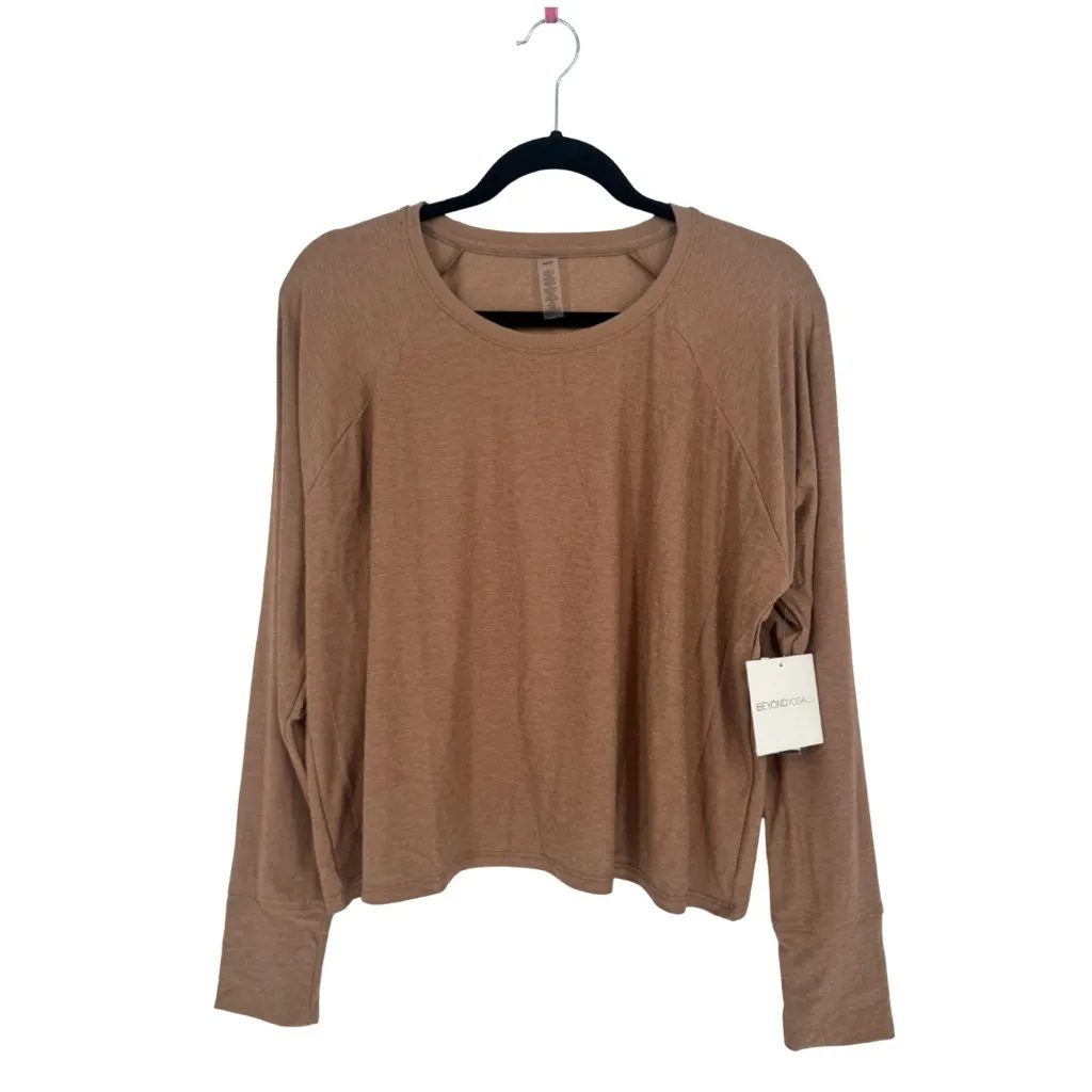 Beyond Yoga NWT Featherweight Daydreamer Pullover Desert Sand Heather Tan Medium - Image 3