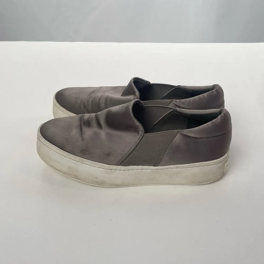 VINCE Warren Satin Platform Sneaker‎ in Grey Size 7 - Image 4