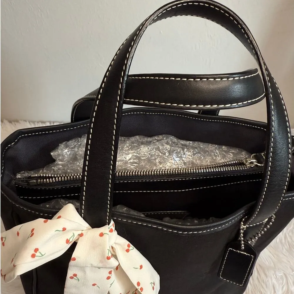 Vintage COACH y2k Black Hampton Canvas Tote - Image 6