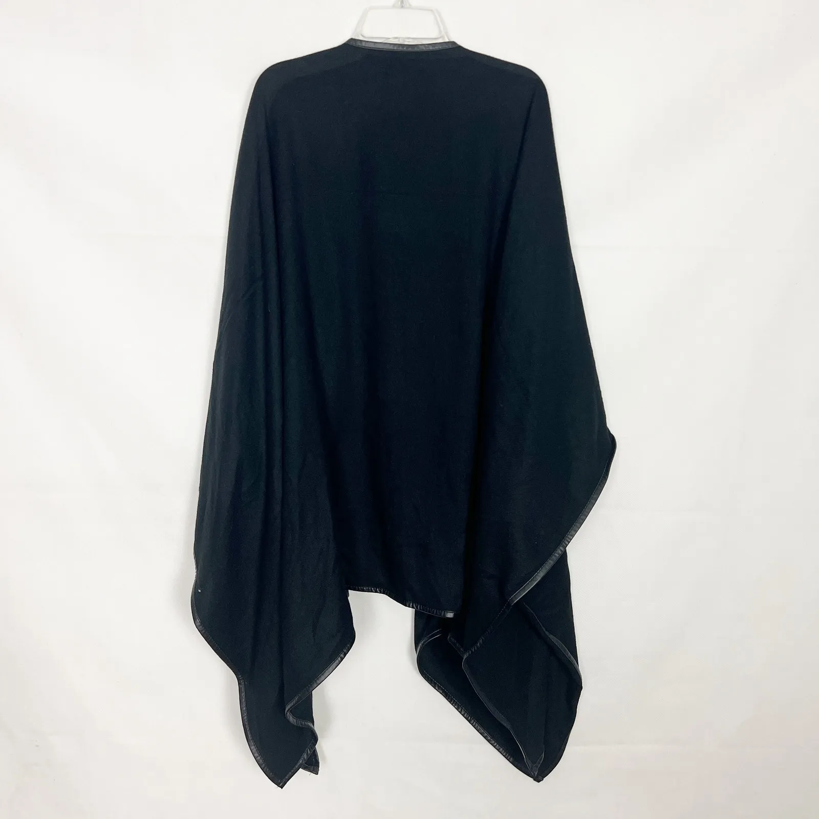 NWT Jones New York 1/4 Button Black Cape One Size - Image 8