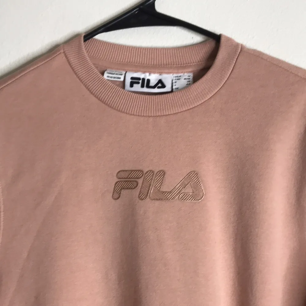 Fila Womens Crew Neck Long Sleeve Sweatshirt size medium - Image 3