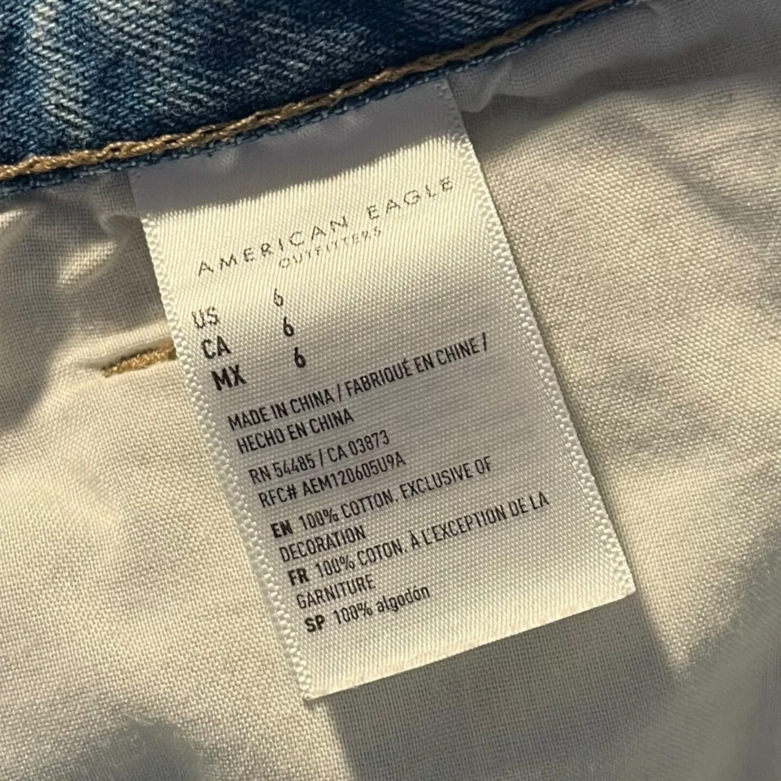 American Eagle Mom Short Women's 6 Denim Jean Distressed Shorts‎ Casual Summer - Image 6