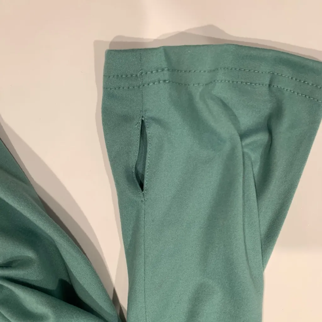 Muk Luks Women’s Large Tall Seafoam Light Green Open Front Lightweight Cardigan Blue Size undefined - Image 9