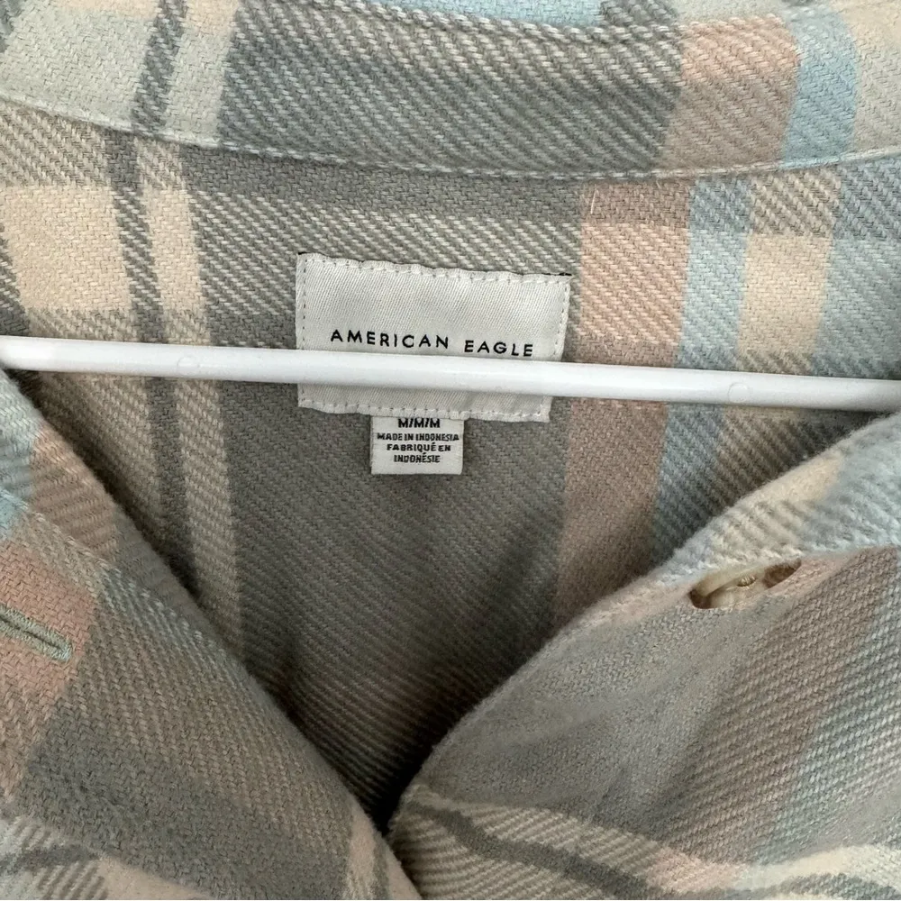 American Eagle Boyfriend Fit Plaid Button-Up Shacket - Image 4