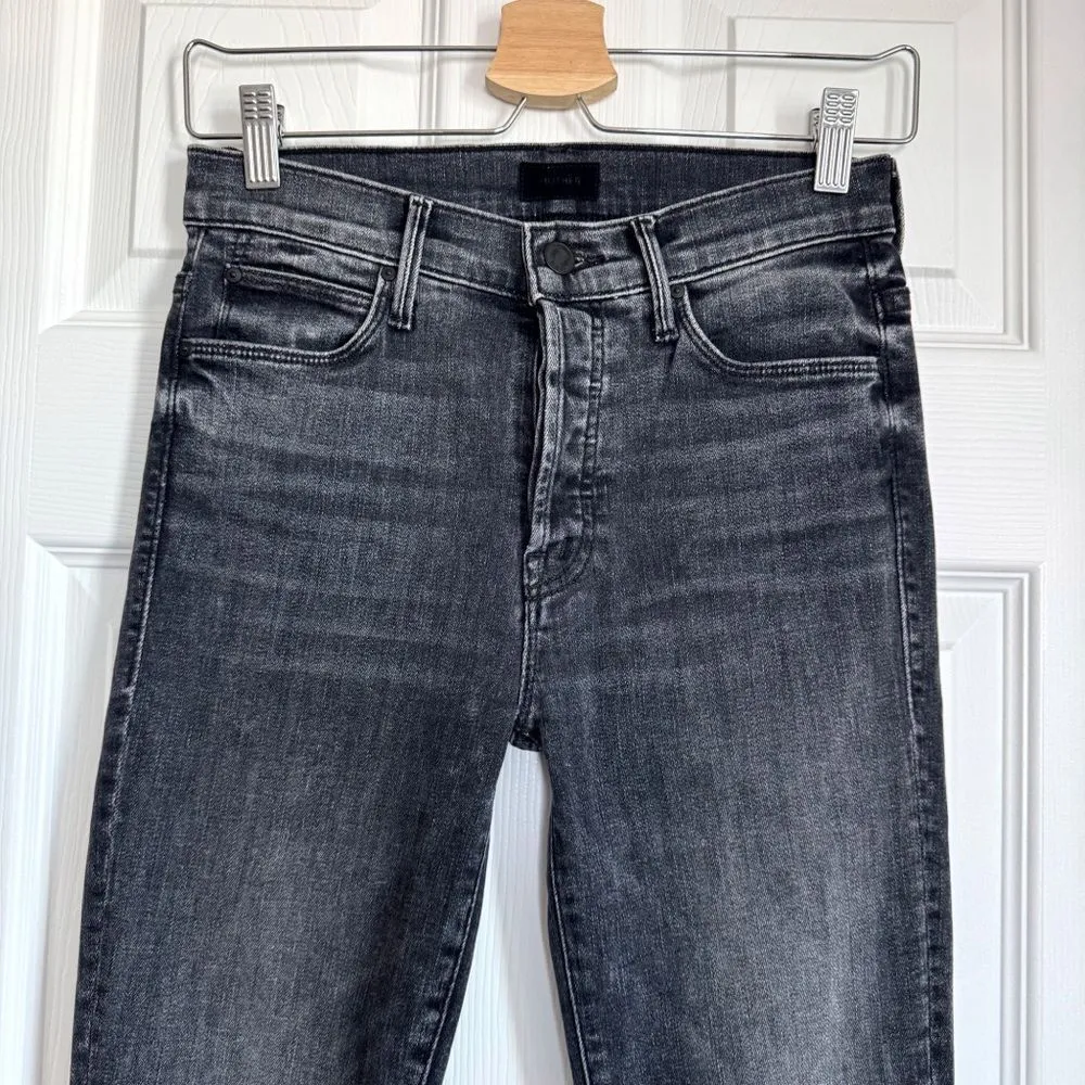 MOTHER The Stunner Ankle Fray Jeans in Friday The 13th Denim Casual Size 25 Black - Image 9