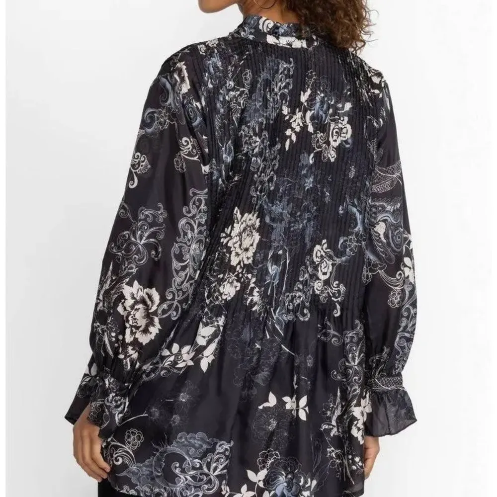 Johnny Was Olivia Kita Silk Tunic size Medium - Image 2