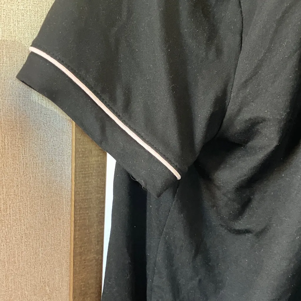 Joyspun Black sleep top medium - Image 9