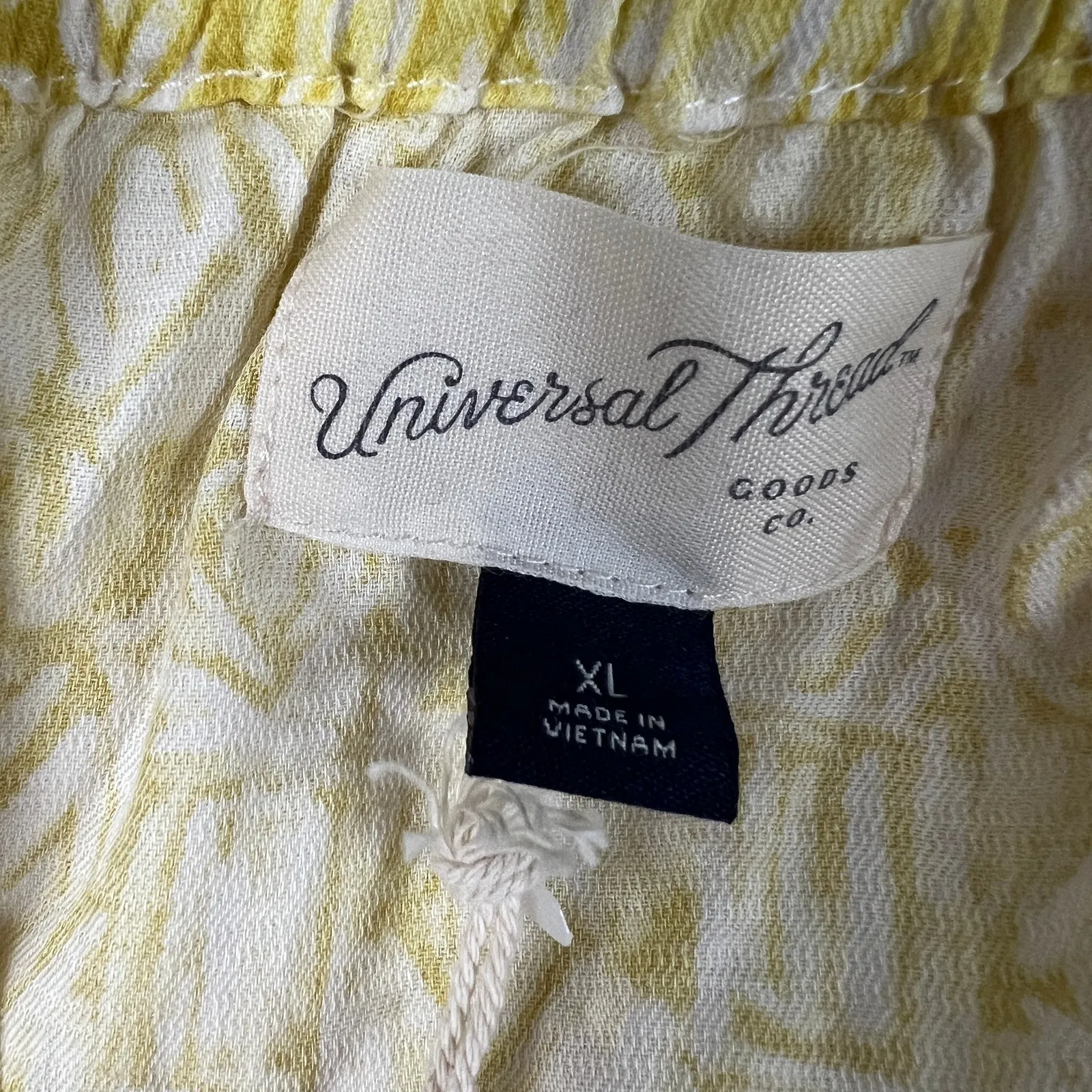 Universal Thread Women's Yellow Floral Sleeveless Pintuck Dress - XL - NWOT - Image 2