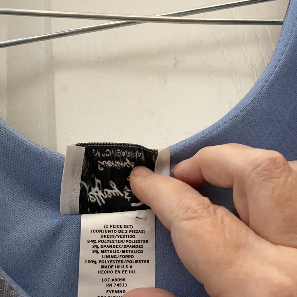 FINAL MARKDOWN Ladies’ Jeffrey & Dara Dress (8) - Image 5