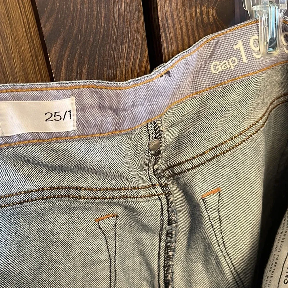 NWOT GAP Denim Distressed Mini Skirt - Image 4