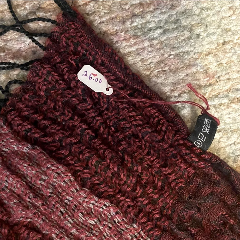 NWT!! Coordinating Scarf, Earring, and Watch Set Red - Image 4