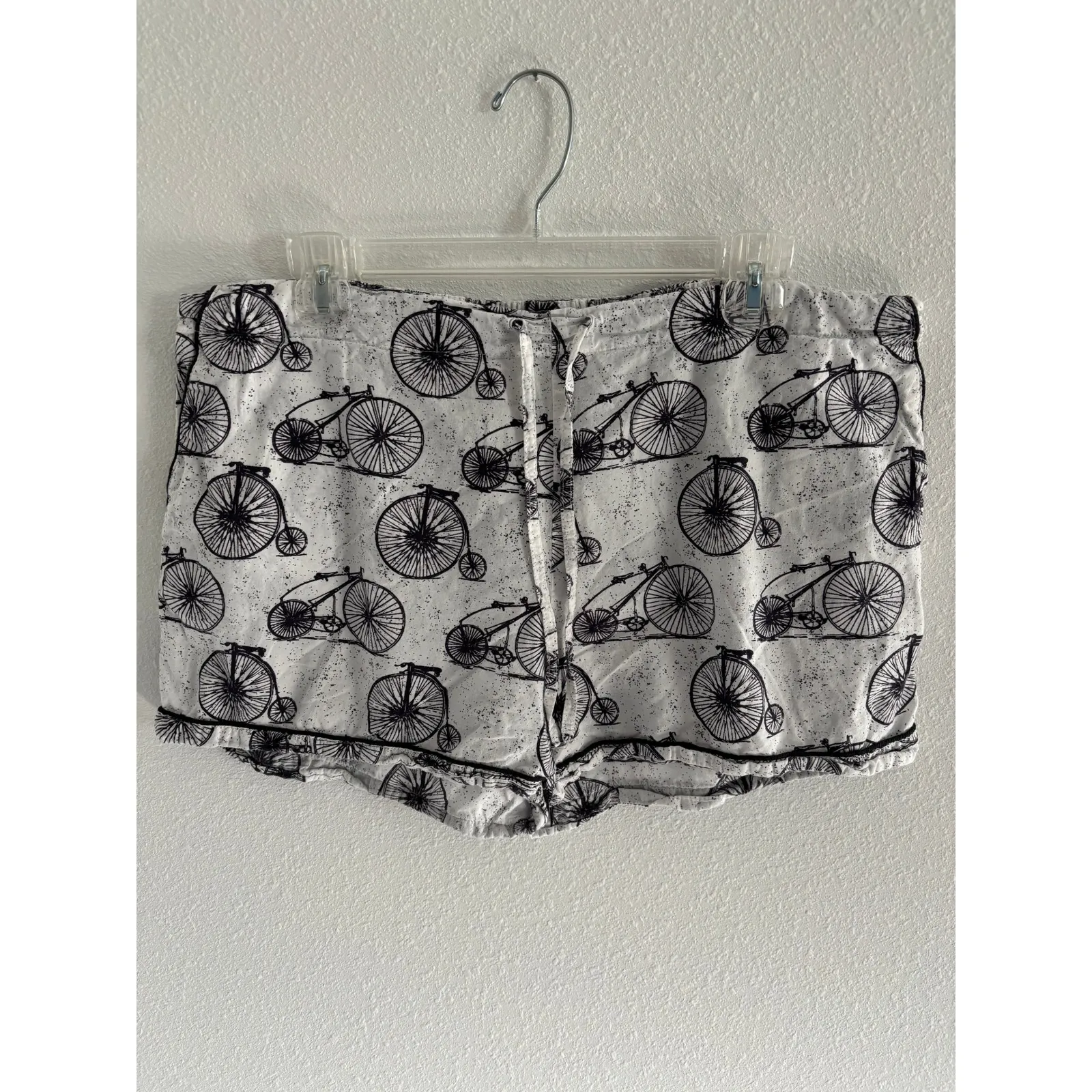 Crafted by Mahogany Pajama Set Womens Large Bike Print Shorts Novelty Lounge White - Image 6