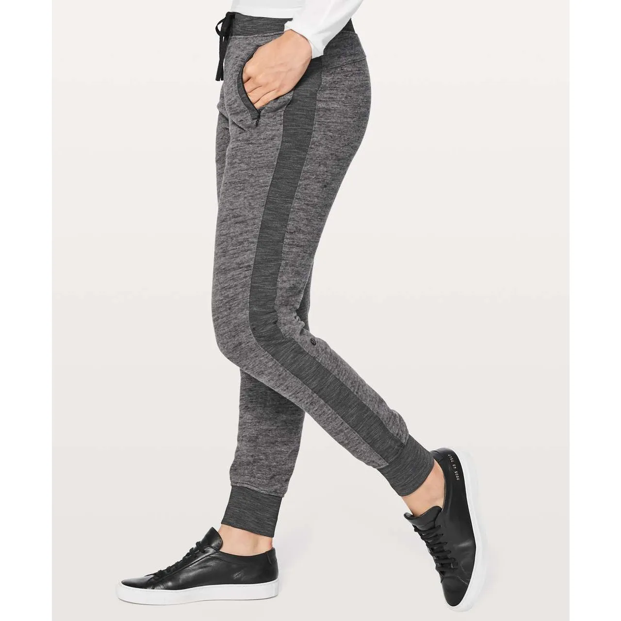 Lululemon Get Going Joggers 28.5 Heathered Core Dark Grey Size 6 - Image 4