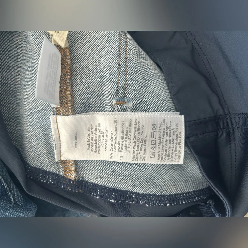 Madewell Kick Out Crop Maternity Jeans - Image 8