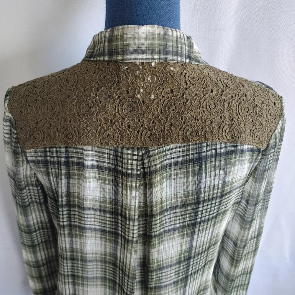 Band of Gypsies Sheer Plaid Button Down Shirt with Lace - Image 6