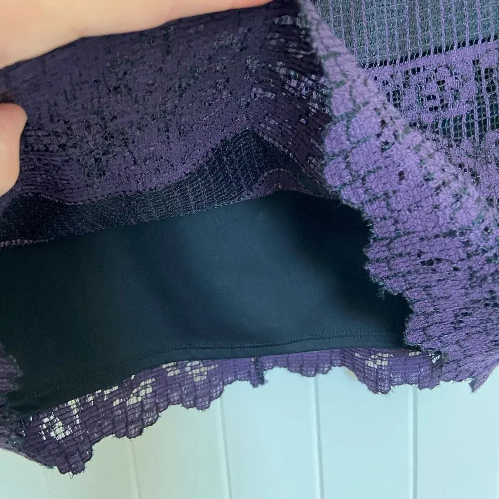 EUC | White House Black Market women’s lace off shoulder formal sheath dress — 0 - Image 4