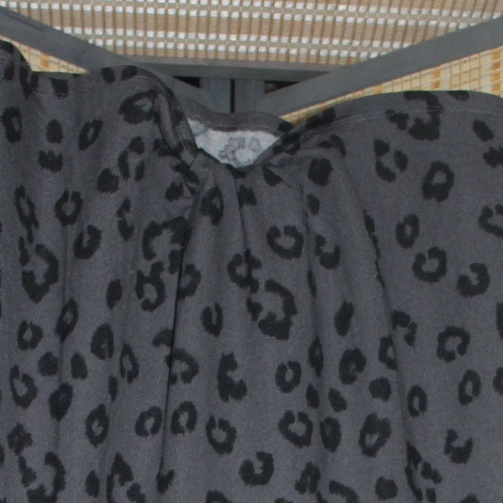 Como Blue Front Keyhole Gray with Black Cheetah Print Spots Sweater Size 3X - Image 3