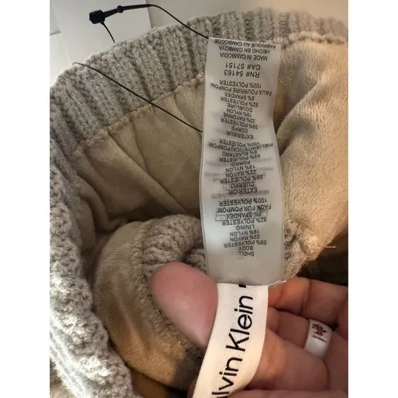 Calvin Klein Ribbed Beanie with Faux Fur Pom | Ribbed Knit | Taupe | NWT | Snow‎ - Image 7