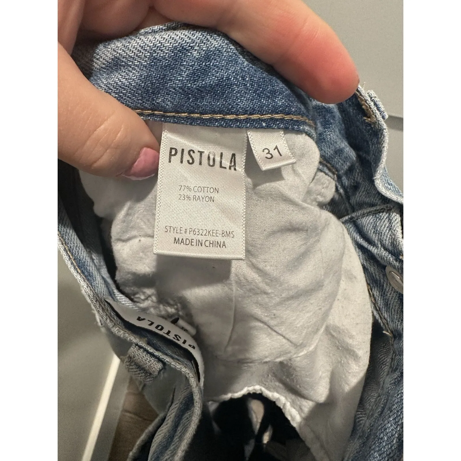 Pistola Jeans Presley Distressed High Rise Relaxed Roller Size 31 Womens Box A Blue - Image 4