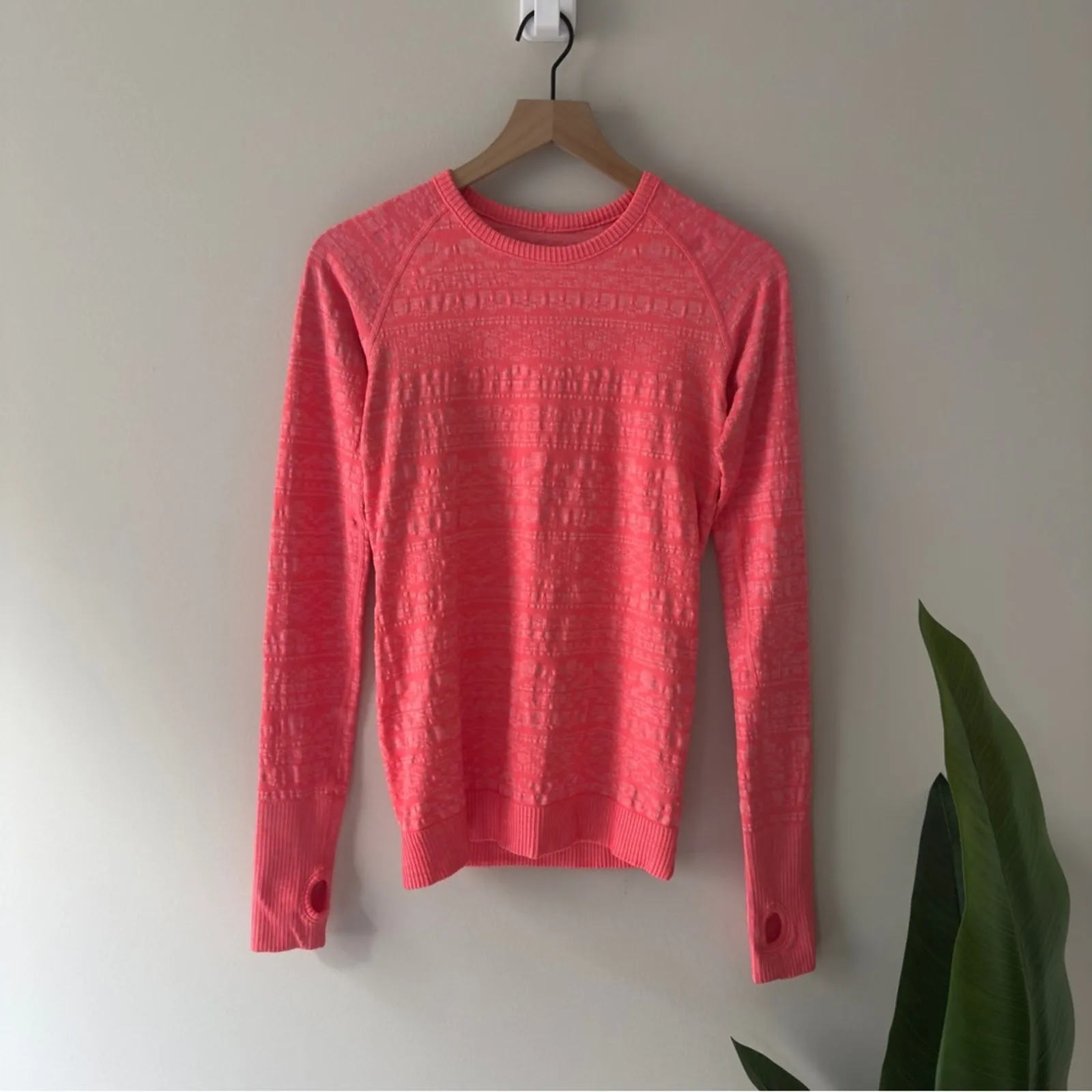 Lululemon Rest Less Pullover in Heathered Electric Coral Athletic Top Thumbholes - Image 3