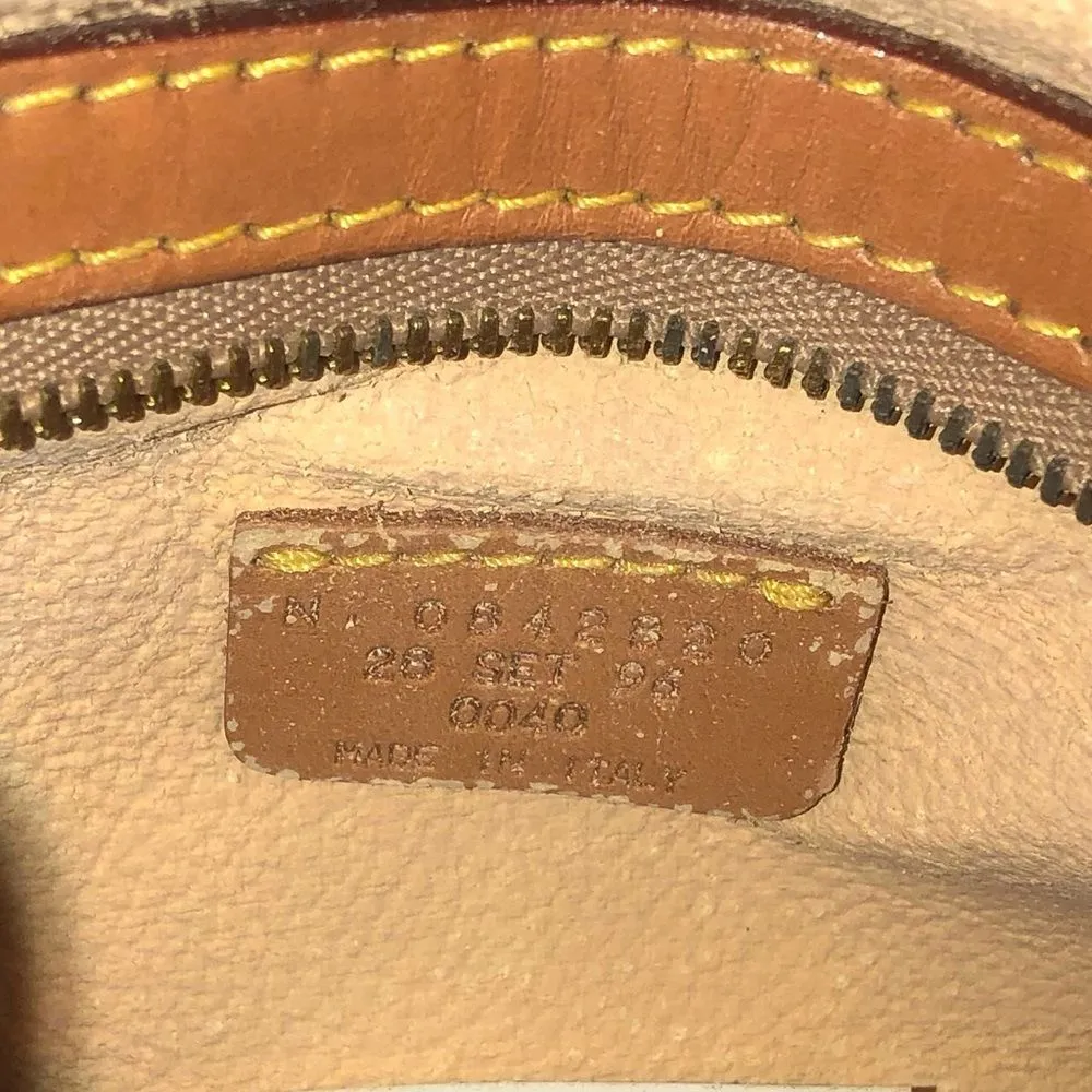 ETRO Milano Red Paisley Drawstring Bucket Shoulder Bag Internal Zipper Pocket - Image 13