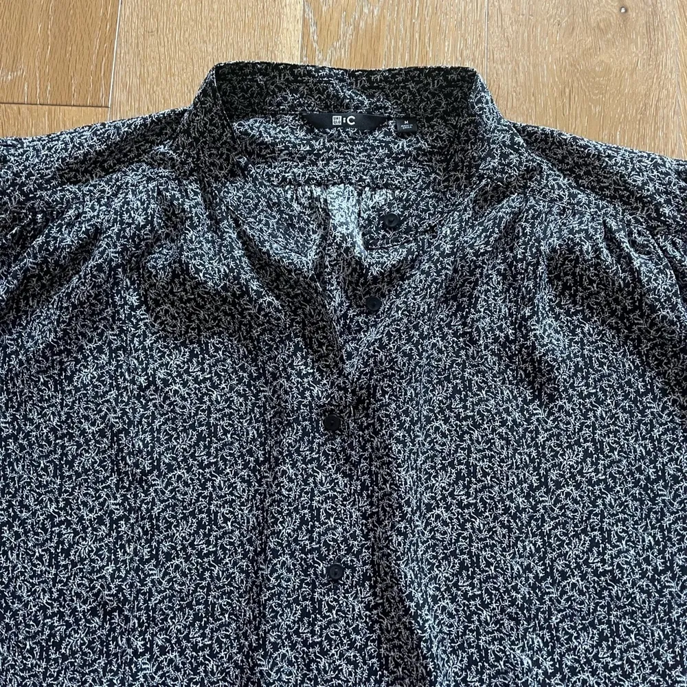 Uniqlo limited edition volume oversized top euc by Clare Waight Keller - Image 8