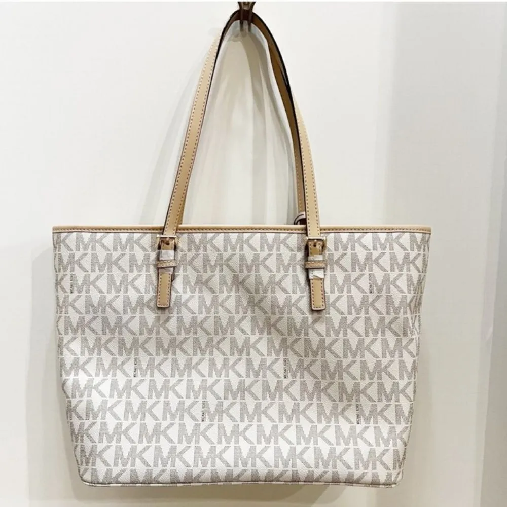 Michael Kors Jet Set Travel Leather Trim Tote Bag in Vanilla
NWT - Image 5