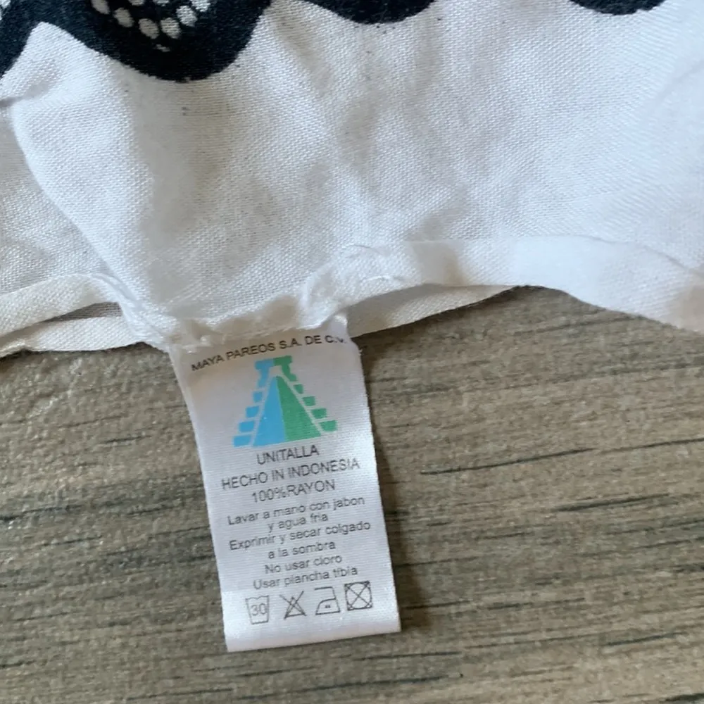 Beach swim sarong Size undefined - Image 4