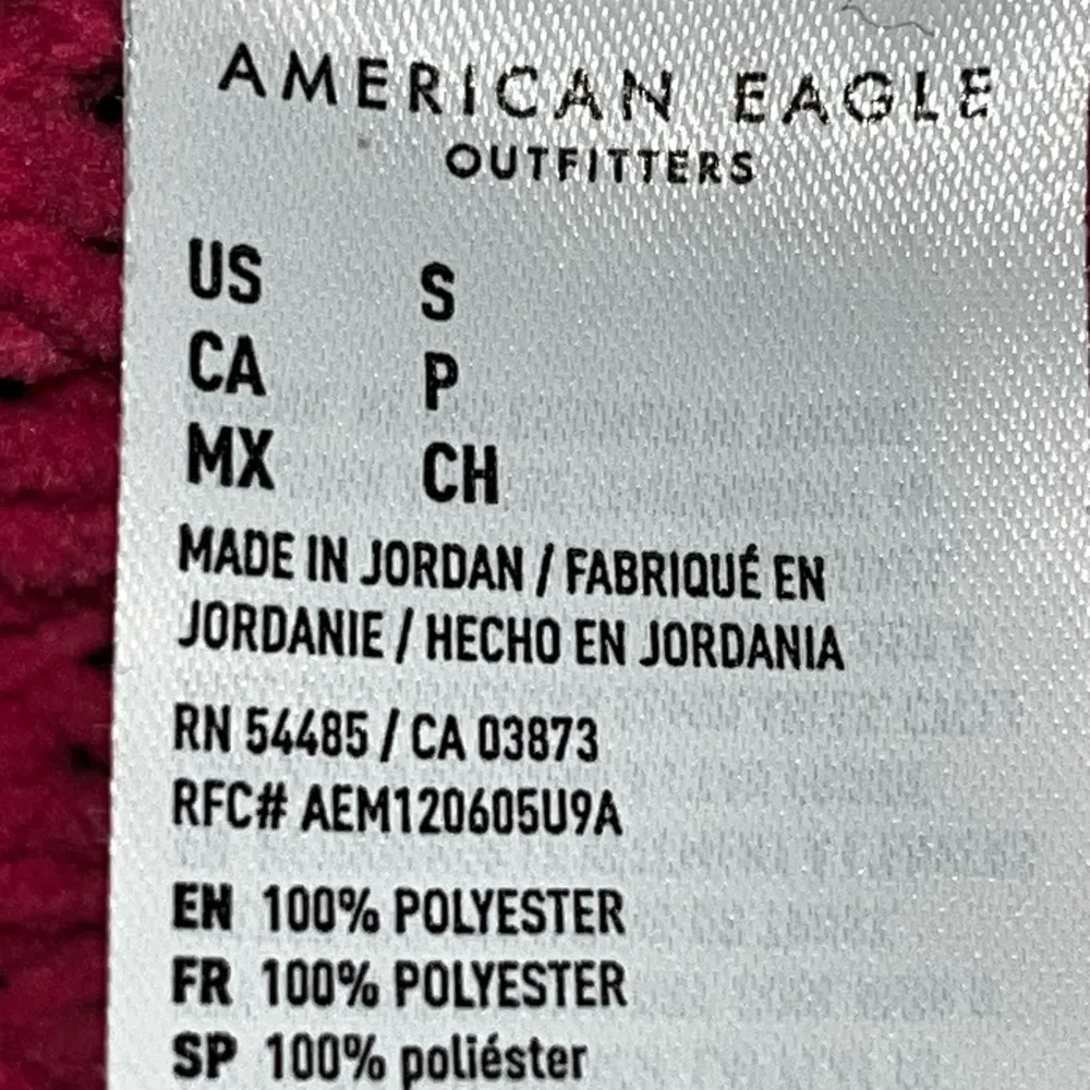 American Eagle  pink crew neck sweater size SMALL - Image 5
