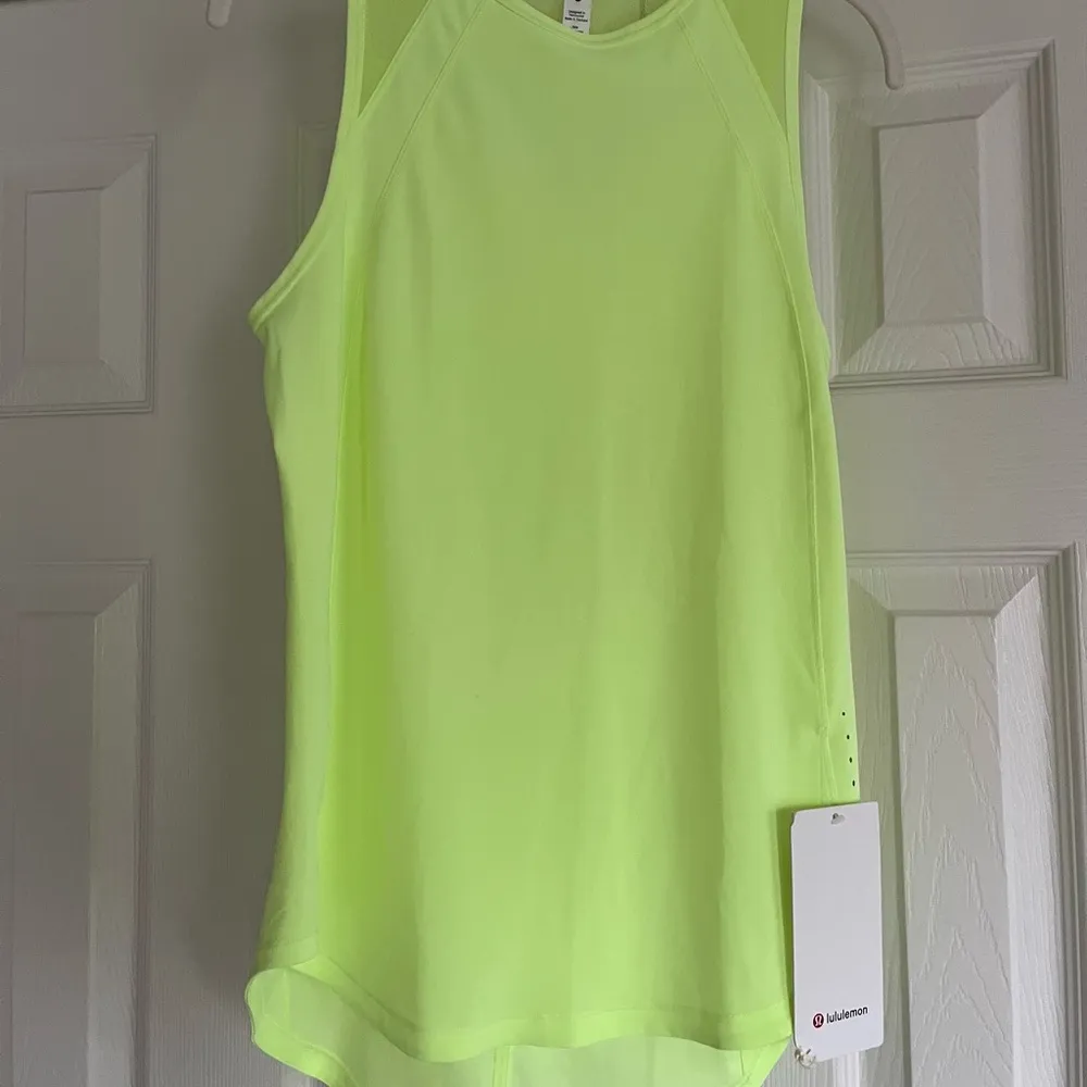 lululemon athletica Sculpt Tank in Faded Zap -Size 4 - Image 3