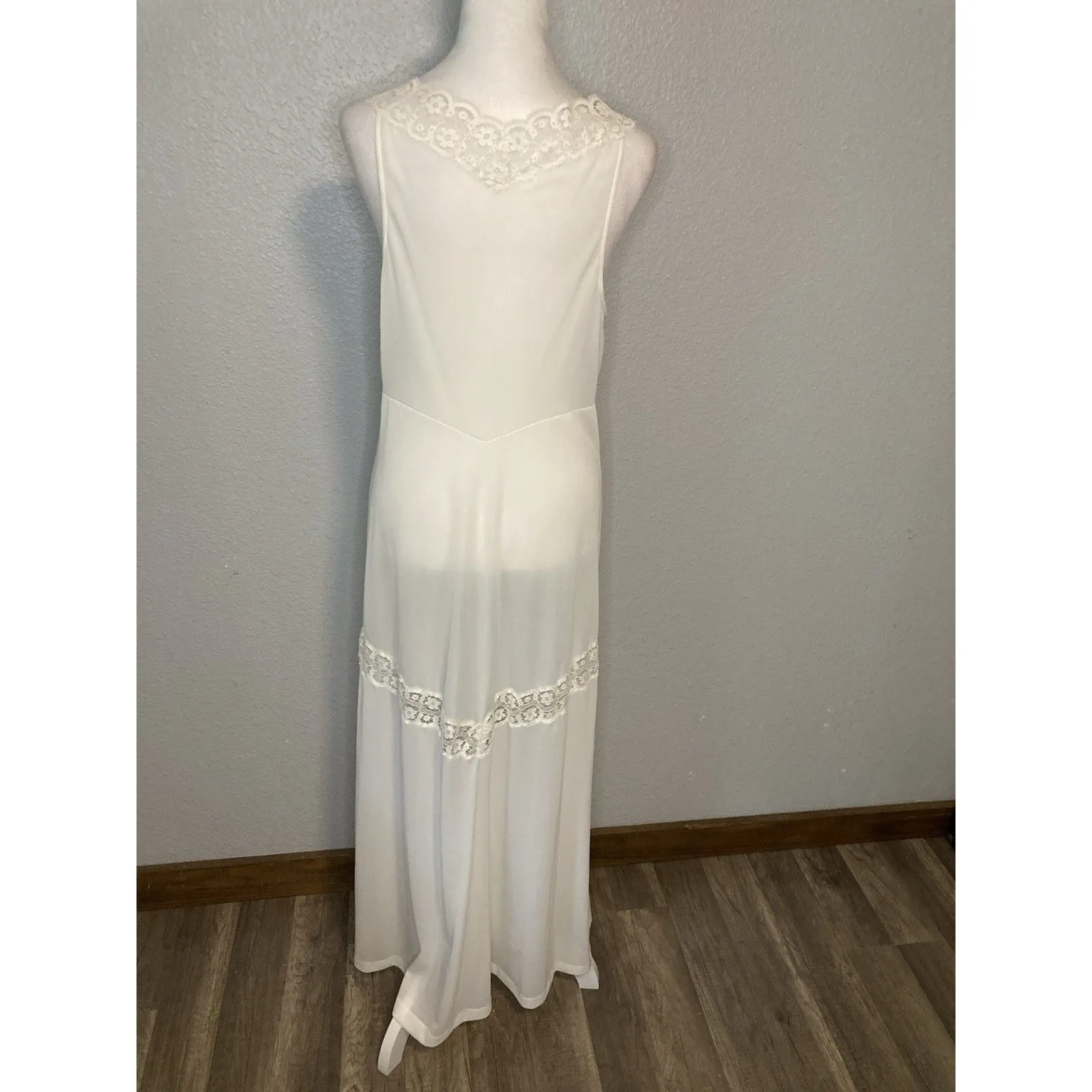 Vintage Night Gown Robe Womens M 14/16 White Lace Nylon Long Peignoir Set Bridal Size M - Image 11