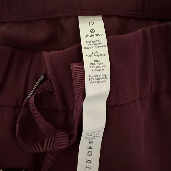 Lululemon luxtreme joggers. Size 12 - Image 2