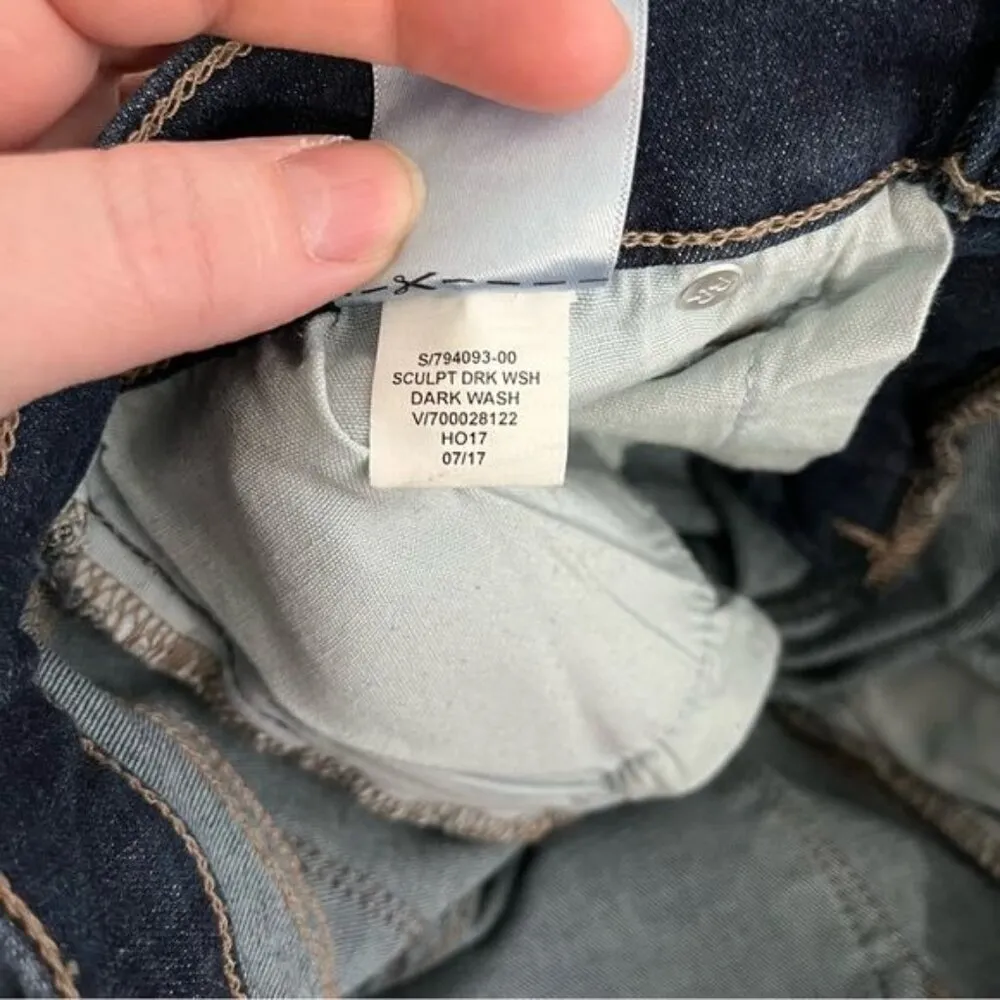 Banana republic factory denim sculpt darkwash mid rise skinny jeans size 27/4 - Image 11