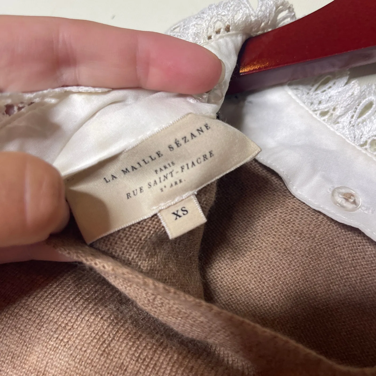 Sezane Eduardo camel latte merino wool jumper white lace collar XS - Image 3