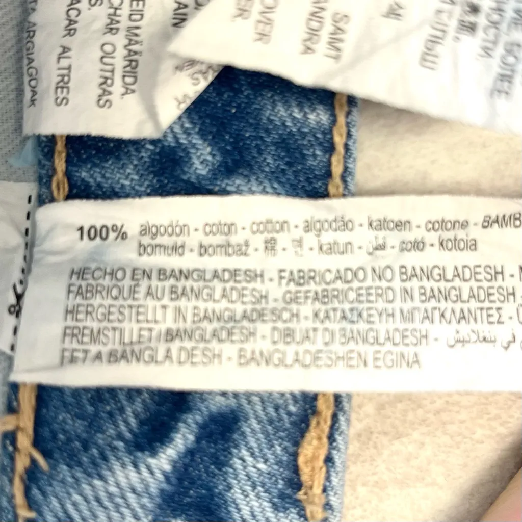 Zara High Rise Straight Leg Distressed Mom Jeans Size 2 - Image 12