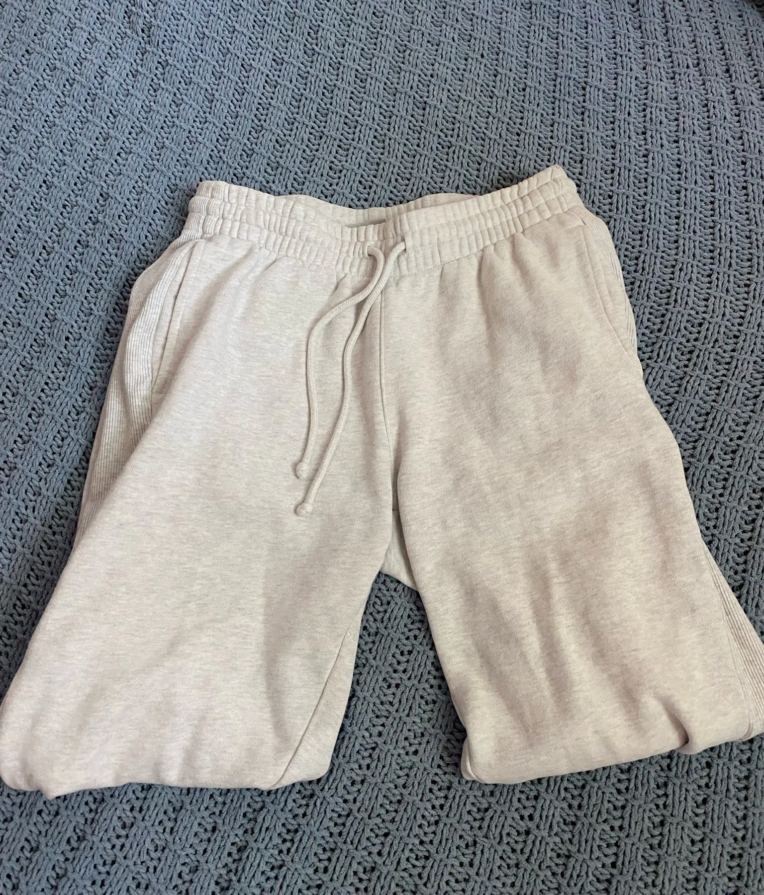 Aritzia Cozy Sweatfleece Boyfriend Sweatpants TNA Fleece - Image 3