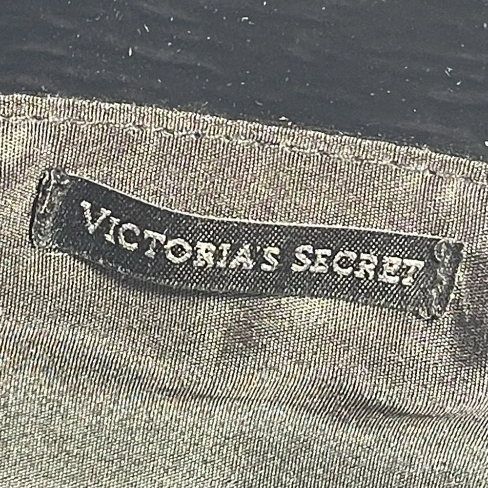 Victoria’s Secrete Black Tote Bag - Image 8