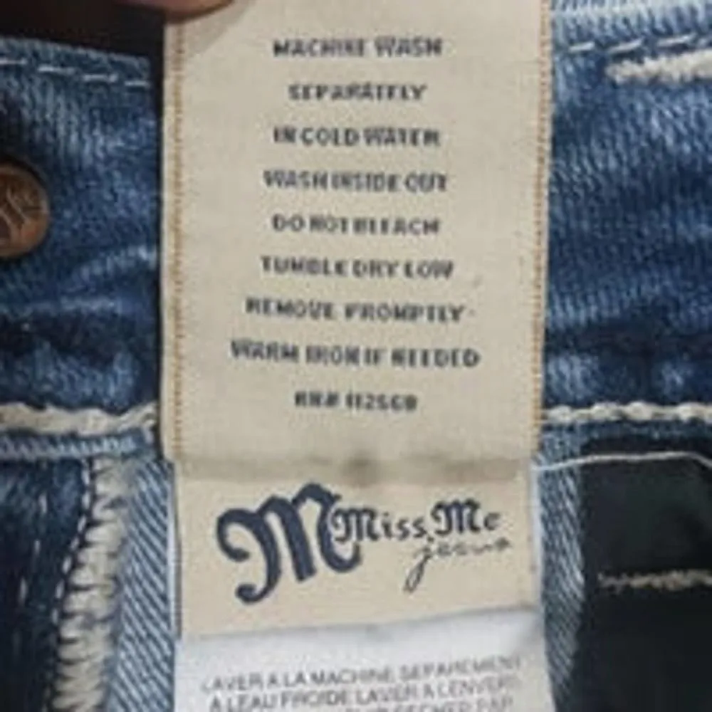 SJ*78 GUC $109 MISS ME Cropped size 27 - Image 5