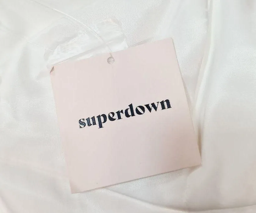 superdown  Lara Top in White Small - Image 5