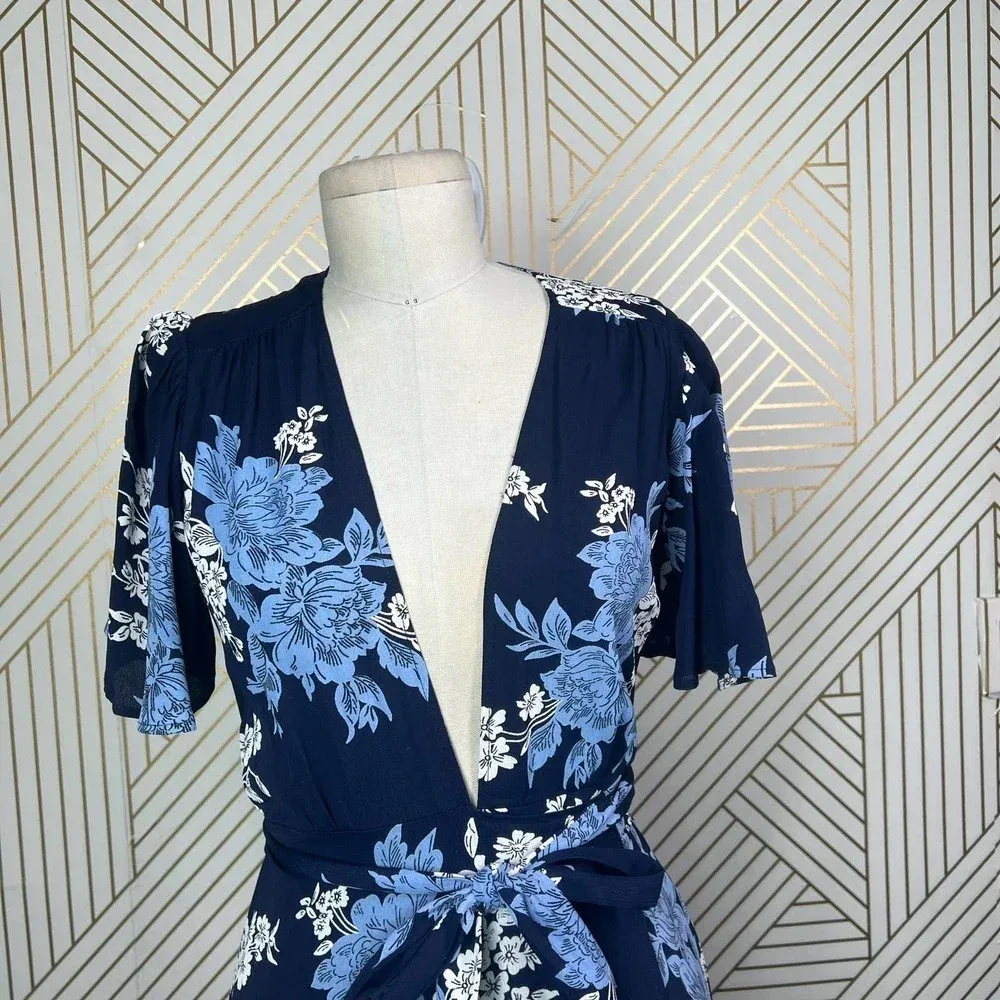 Privacy Please Plaza Floral Wrap Maxi Dress Athena Blue Size‎ US XS - Image 4