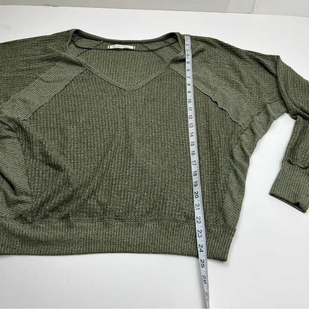 We The Free Free People Santa Clara Thermal Top‎ Women's Size Small Green - Image 10