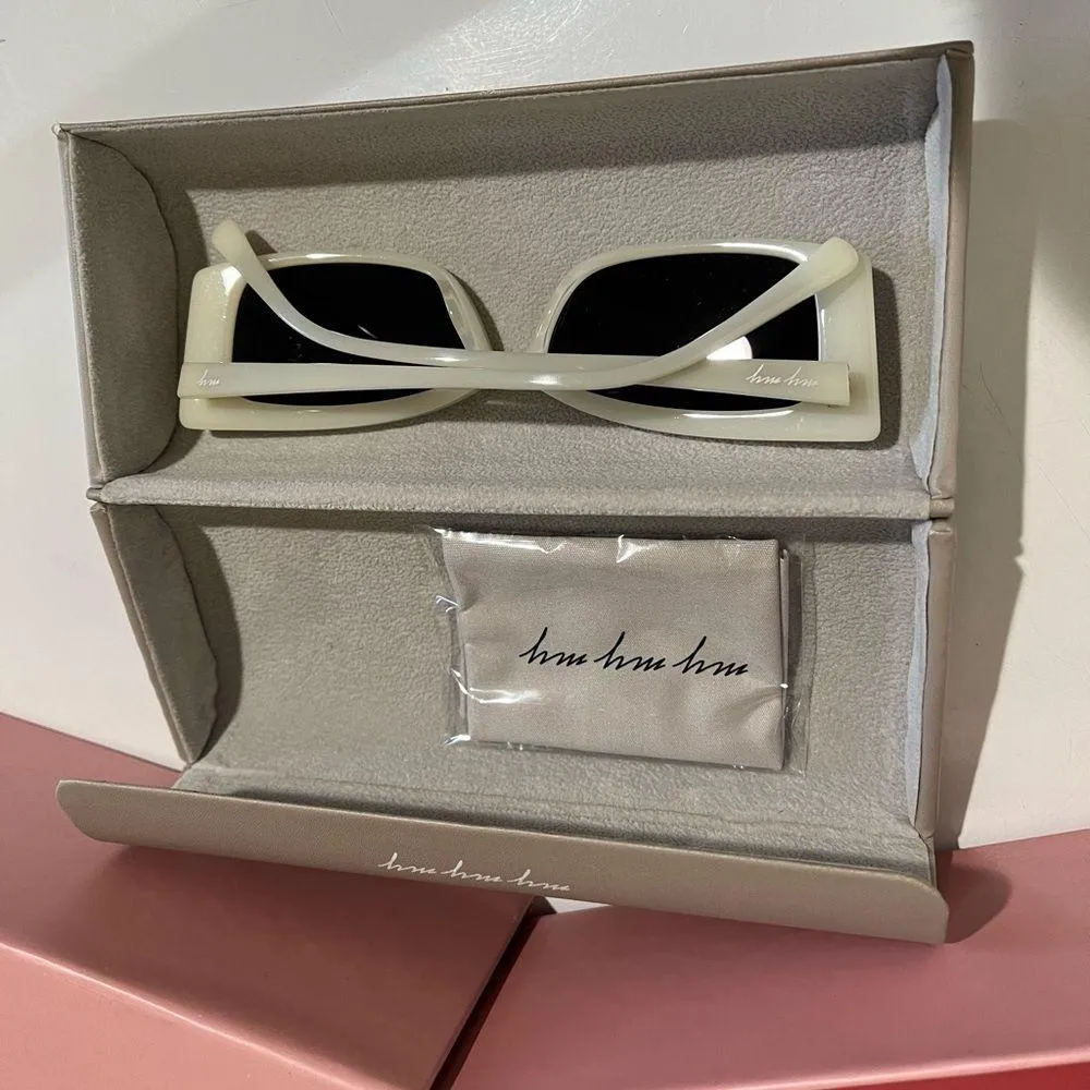 NWT Revolve my my my Dylan Sunglasses Y2K 90s Retro  Ivory - Image 9