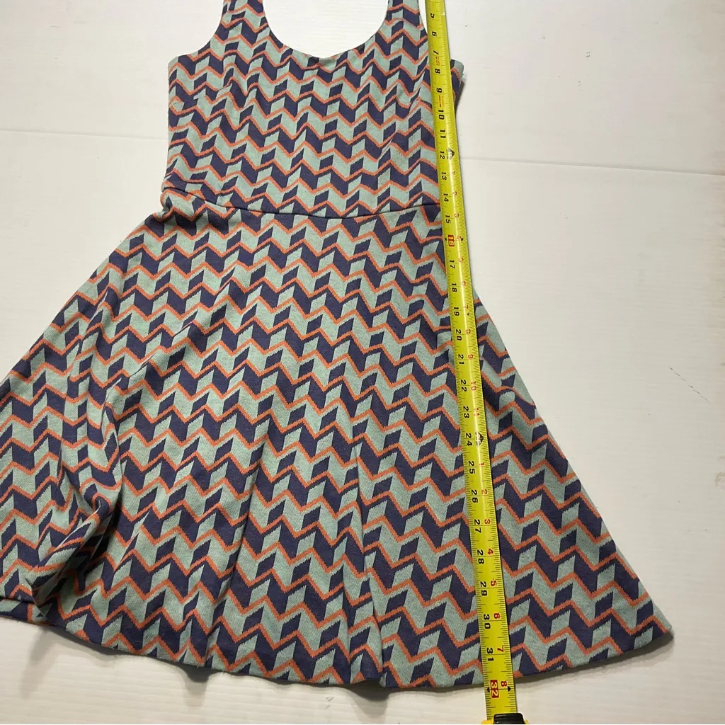 Bar III Womens Juniors Dress Sz XS Geometric Muted Tones Fit and Flair Adorable! - Image 5