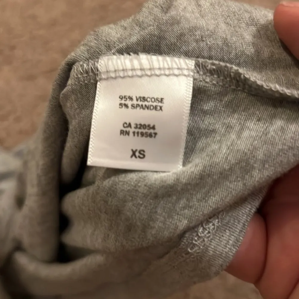 Clayton  xs blouse - Image 4