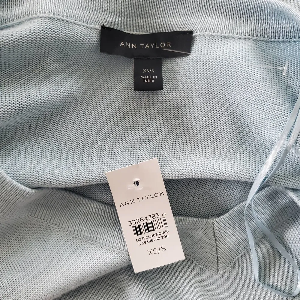 Ann Taylor Blue Pullover V Neckline Oversized Poncho Sweater XS/S - Image 6