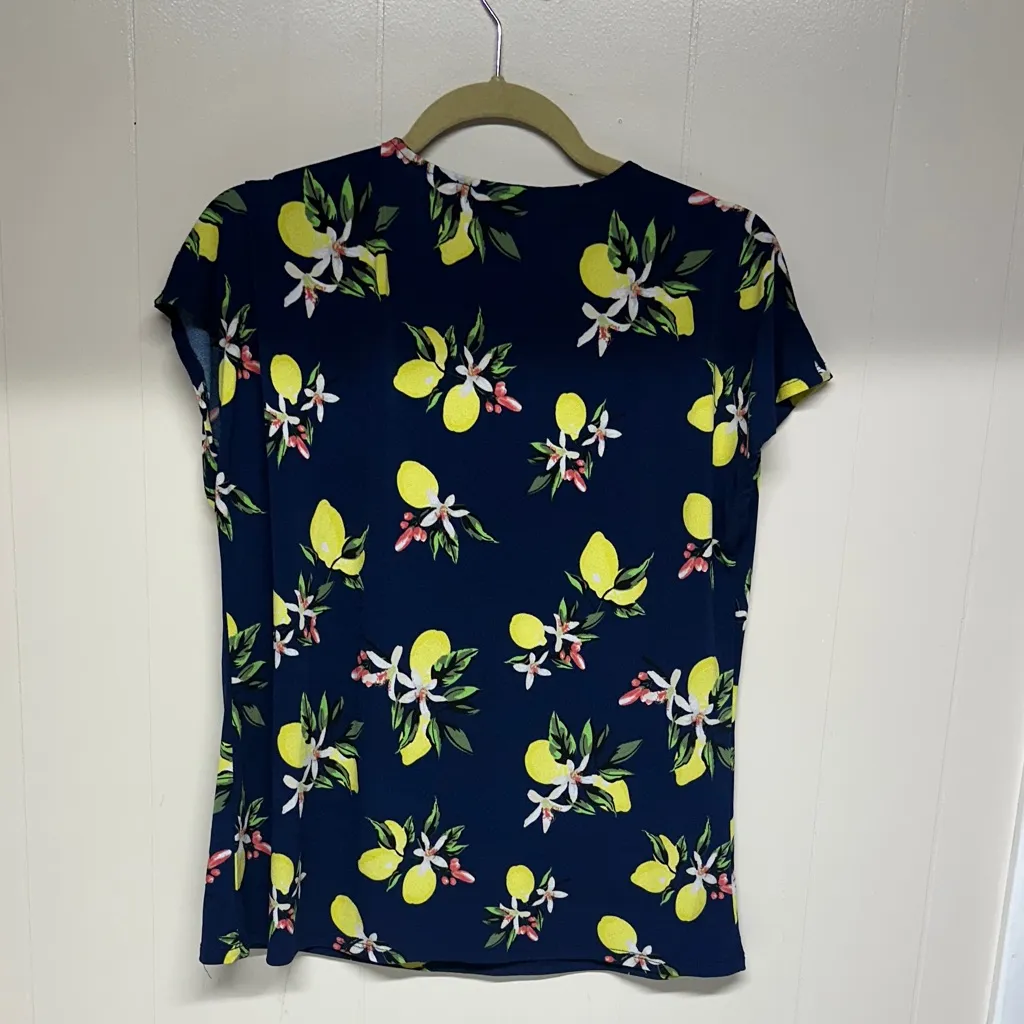 Adrienne Vittadini Navy Lemon Floral Blouse - Image 5
