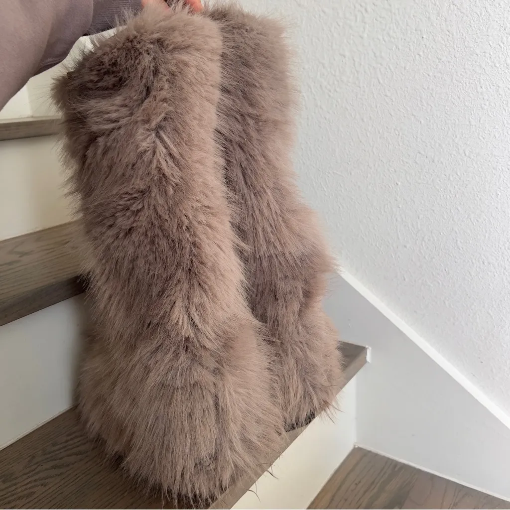 NWT Free People Wild Thing Mid Faux Fur Boots in Cashmere Sz 10 - Image 6