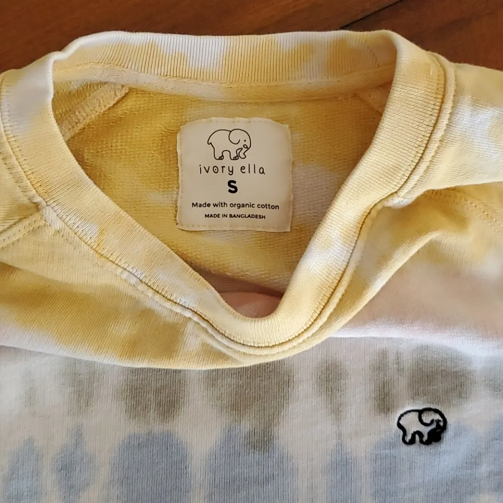 Ivory Ella's sweatshirt - Image 2